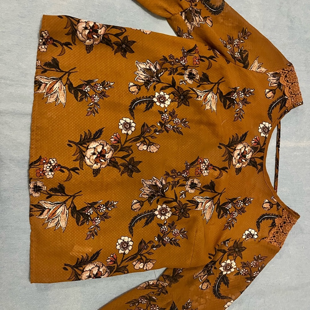Half sleeve blouse